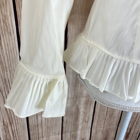 Isadora Collection White Blouse w/Ruffle Collar & Sleeves w/Sash New Condition - Picture 5 of 14